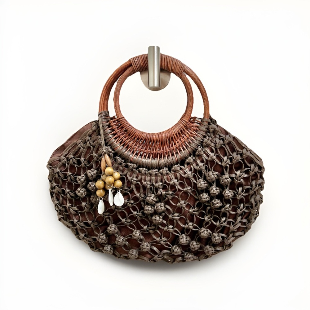 Coldwater Creek Brown Woven Macrame Handbag Wood Circle Handle Shell Charm Boho